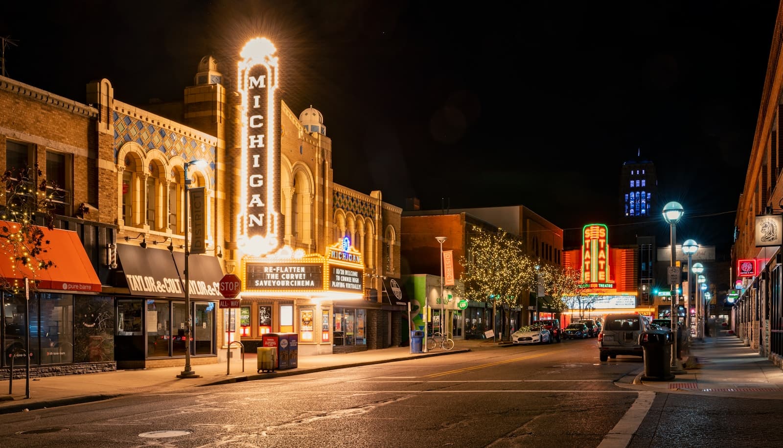 Warren, Michigan cityscape and street view