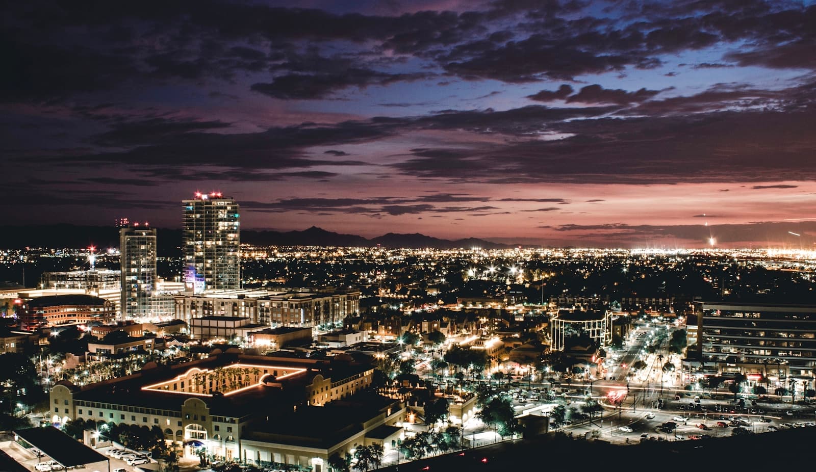 Tempe, Arizona cityscape and street view