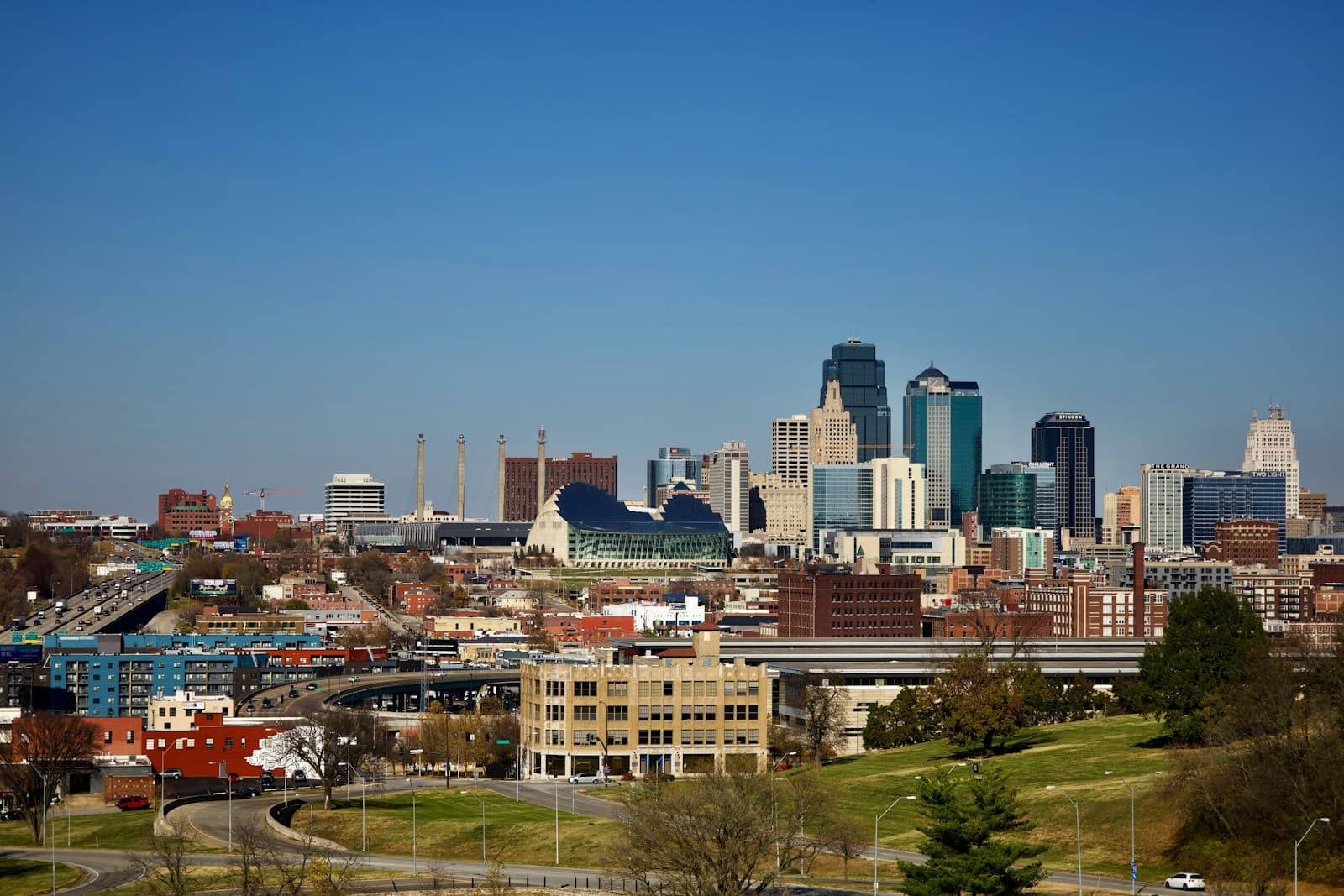 Kansas City, Missouri cityscape and street view